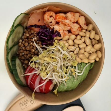 Pokebowl zalm en rivierkreeftjes